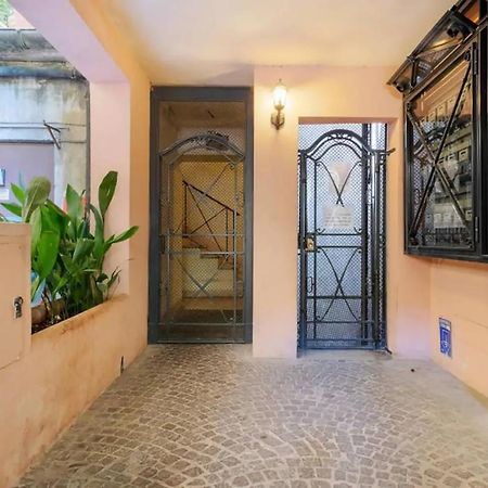 Hostme Flat Metro Spagna Rome Bagian luar foto