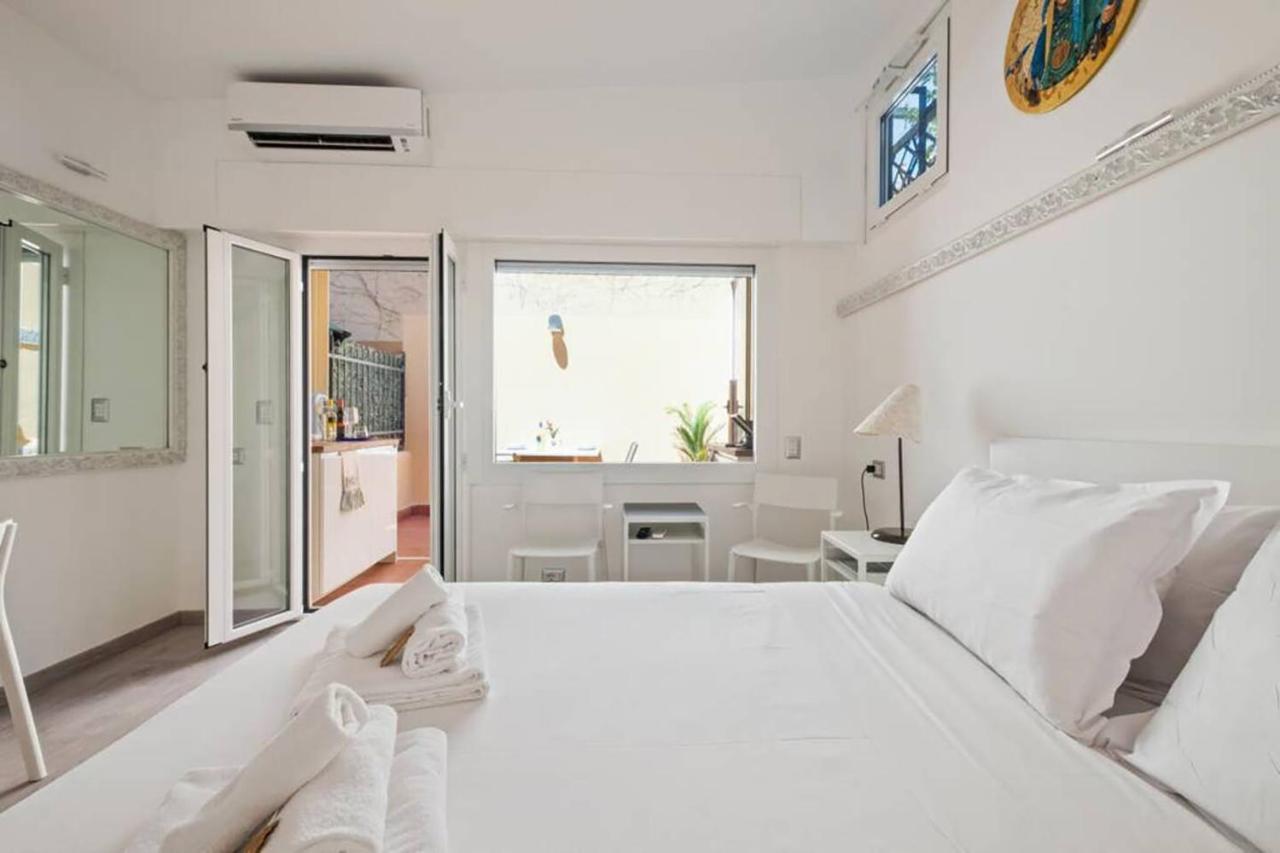 Hostme Flat Metro Spagna Rome Bagian luar foto